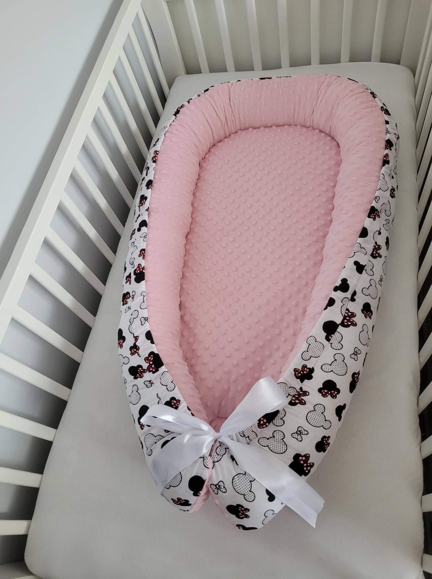 Handmade hniezdo Minnie Mouse
