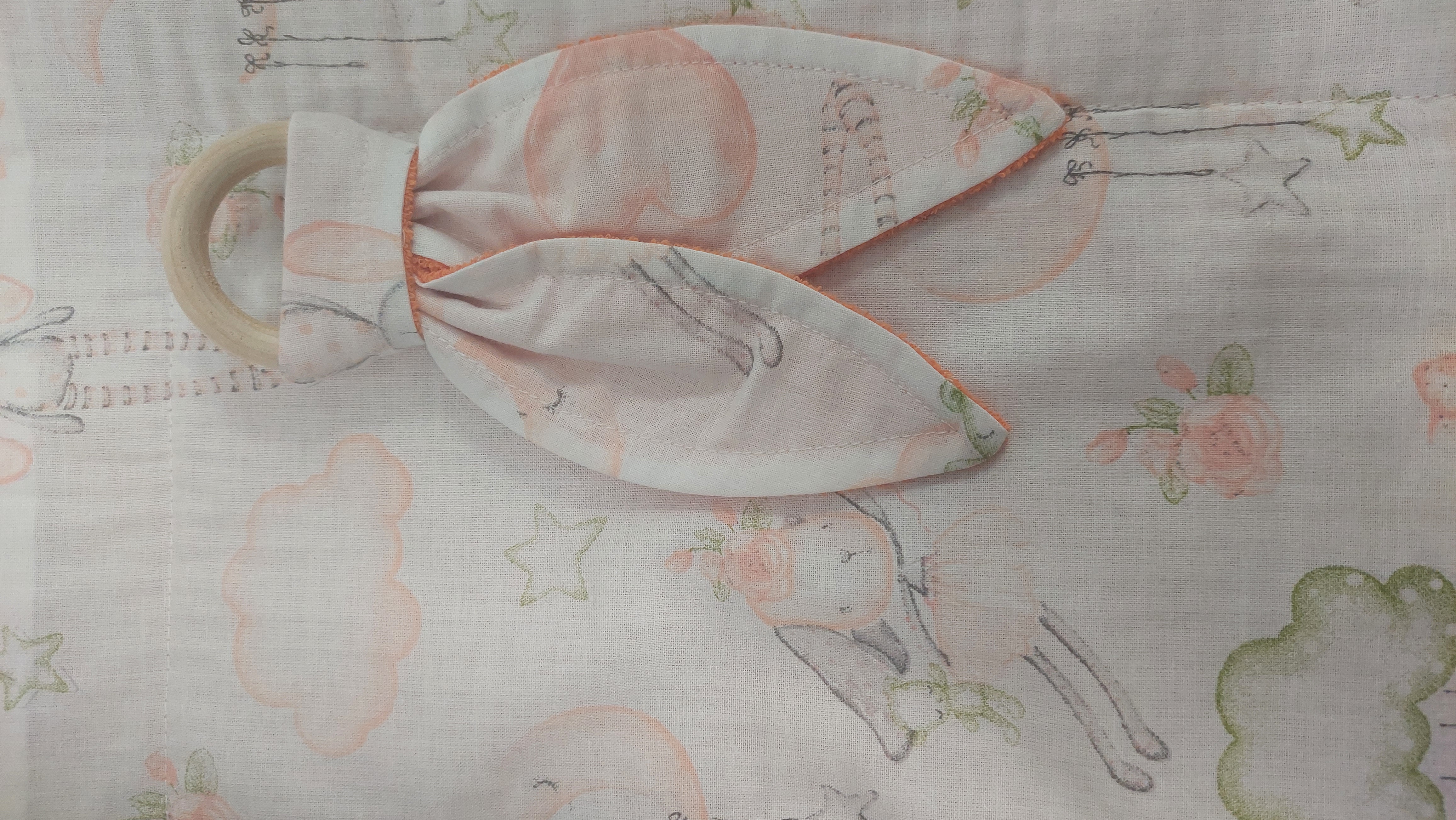 Deka s hryzátkom handmade letná - koralová