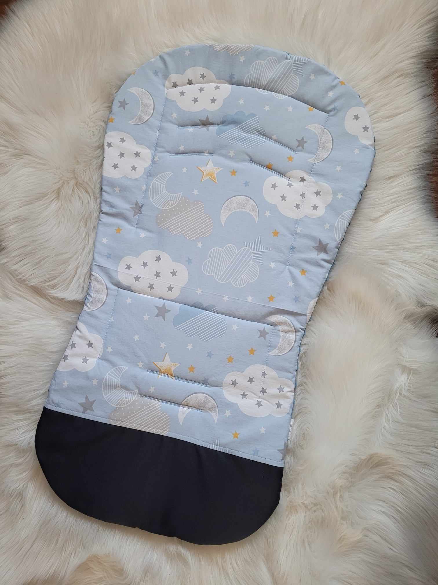 Handmade Podložka do kočíka obláčik modrý