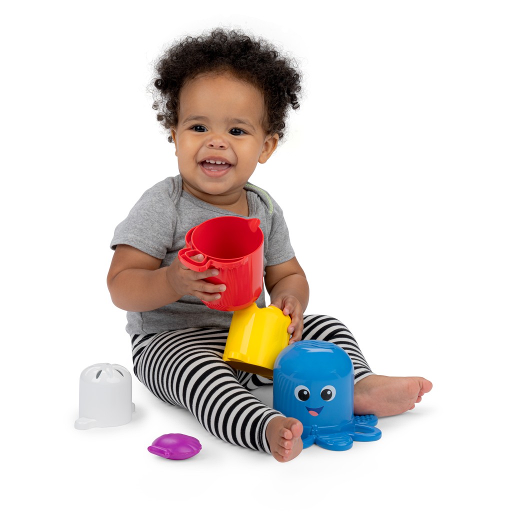 BABY EINSTEIN Poháriky stohovacie Opus's Stack &amp; Stream™ sada 5 ks 3m+