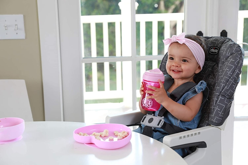 CHICCO Tanier silikónový srdiečko, ružová 9m+