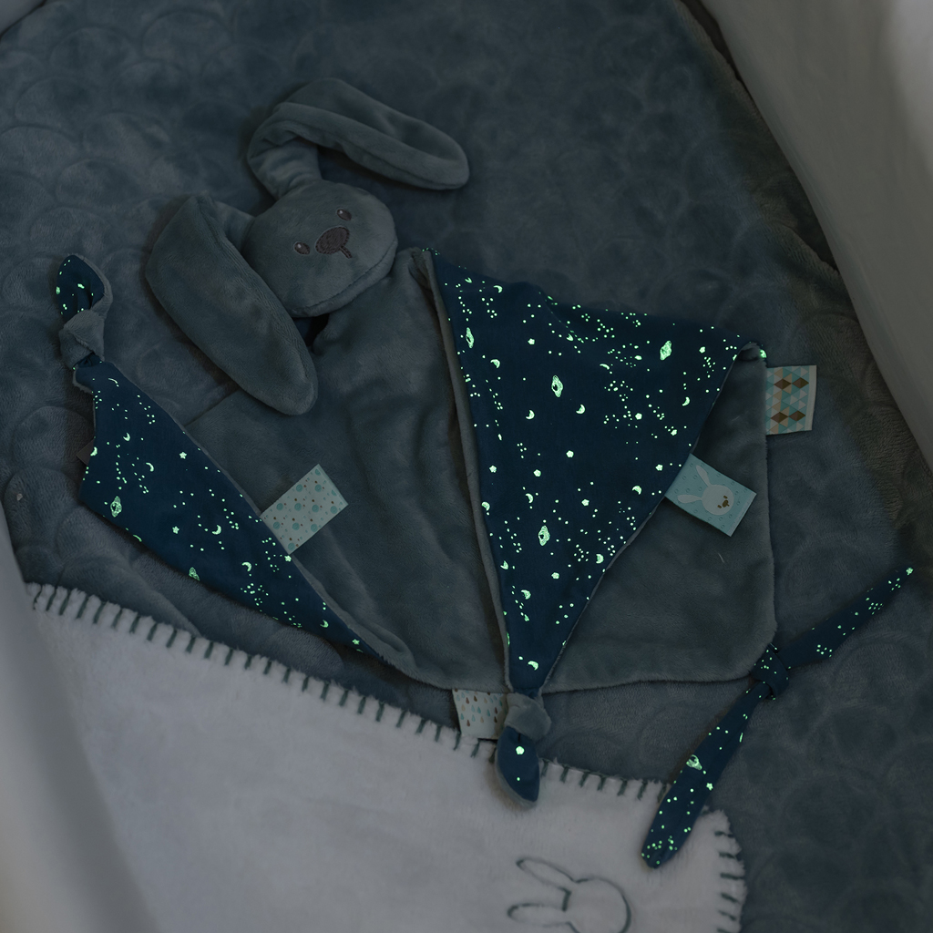 NATTOU Maznáčik maxi Lapidou Glow medeno-zelený 65 x 40 cm, 0 m+