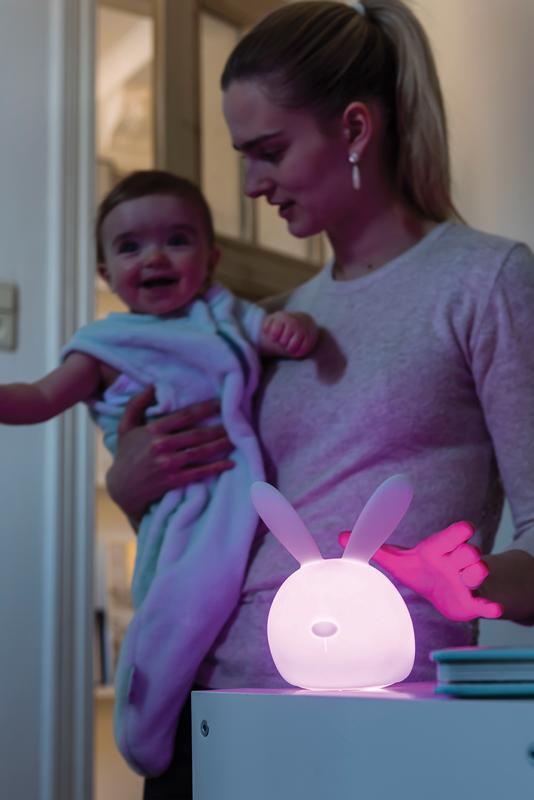 NATTOU Svetielko nočné silikónové so senzorom plaču Lapidou zajačik