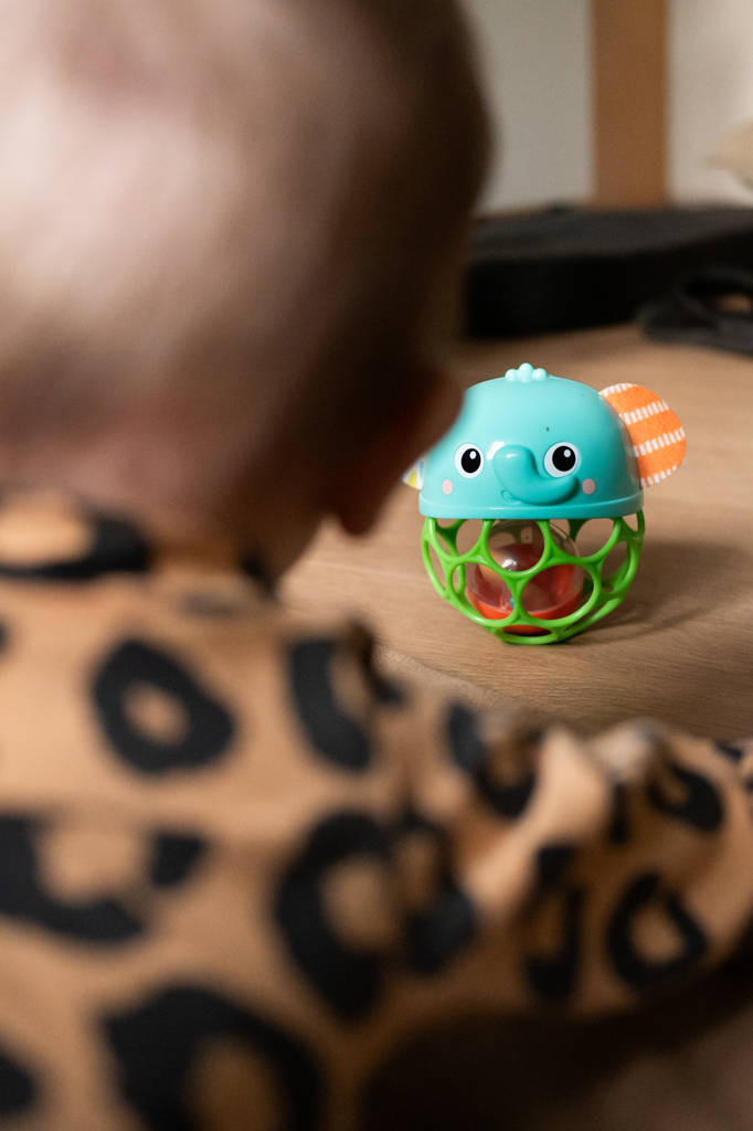 OBALL Hračka hudobná svietiaca Giggle &amp; Glow™ 3m+