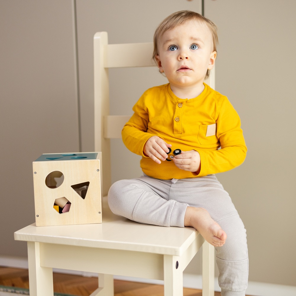 PETITE&amp;MARS Hračka drevená triediaca Gravity Wood of Mars 12m+ Aurora Pink