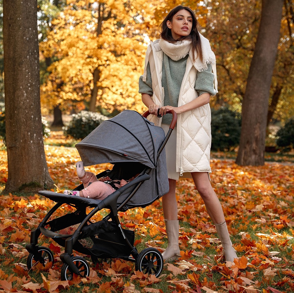 PETITE&amp;MARS Kočík športový Cross Absolute Black