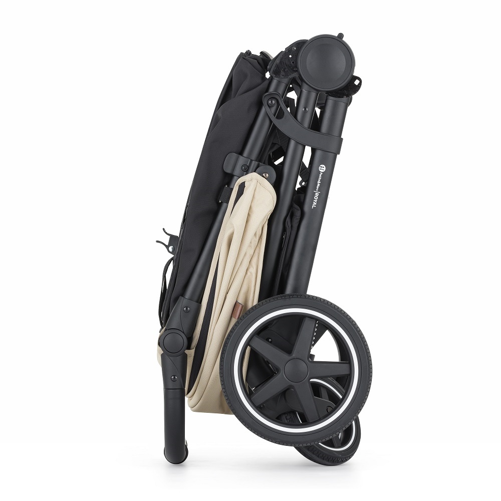 PETITE&amp;MARS Kočík športový Royal3 Black Sahara Beige