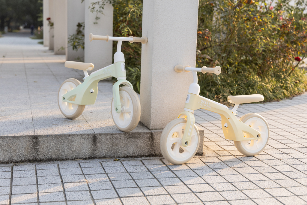 QPLAY Odrážadlo Tech Cream, vek 2-4 roky, do 30 kg