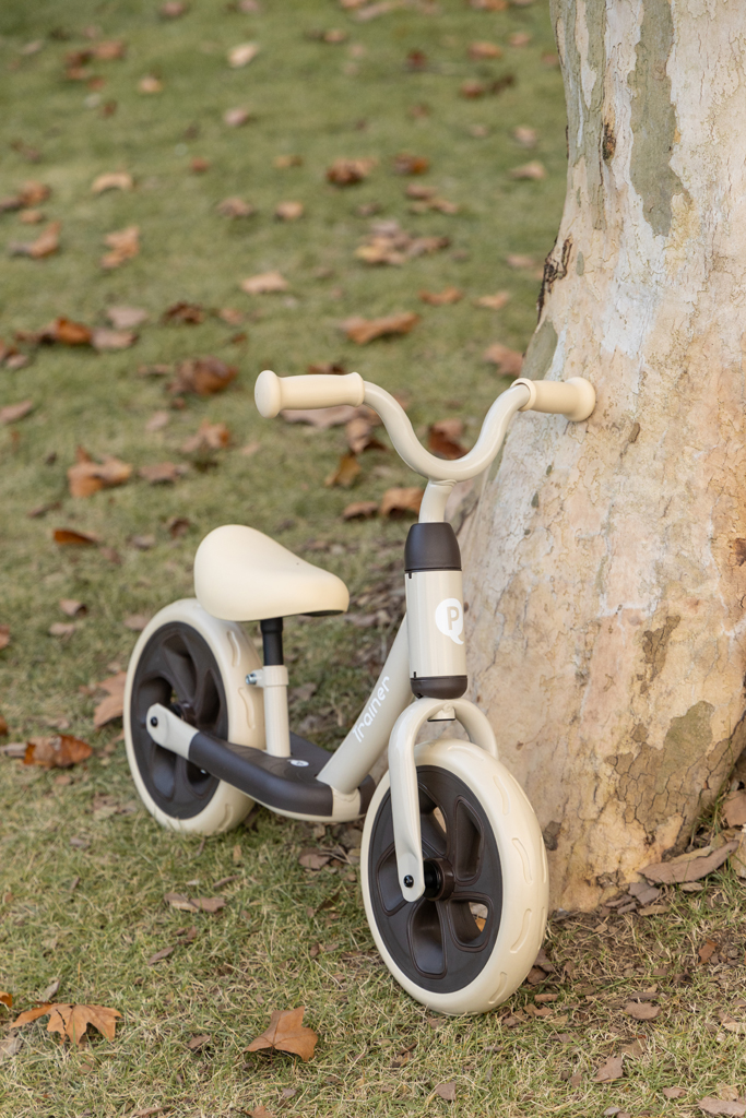 QPLAY Odrážadlo Trainer Pink, vek 2-4 roky