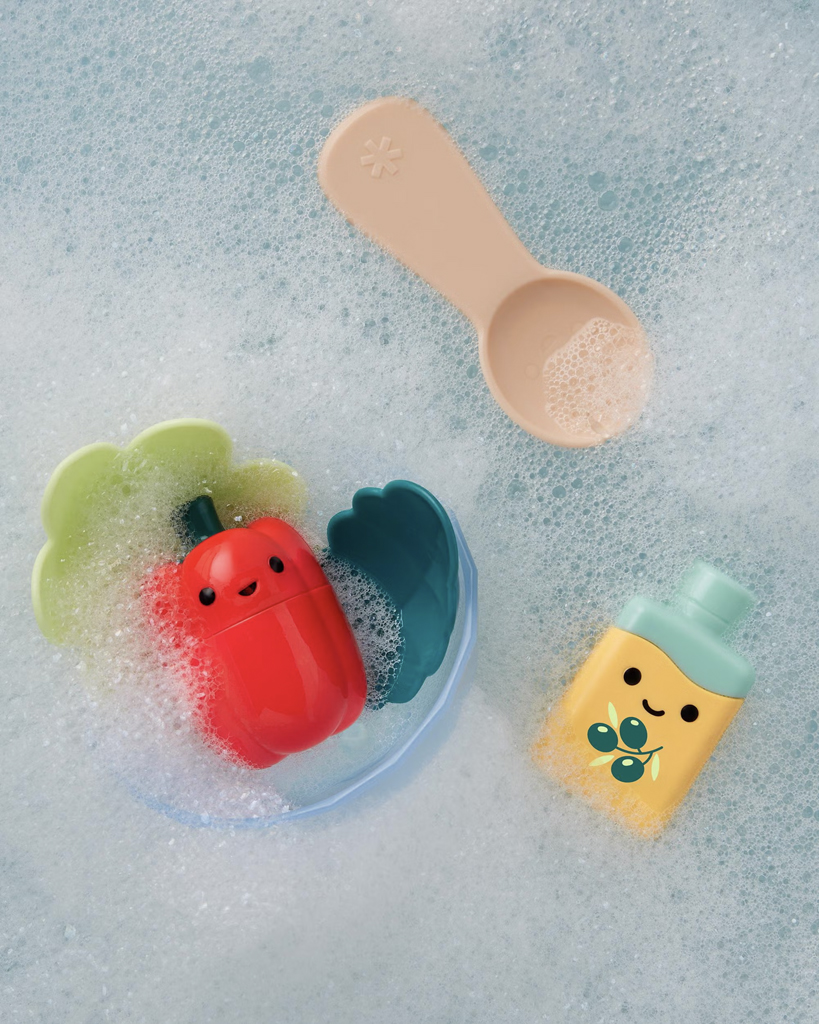 SKIP HOP Sada do vane 12m+ Tub to table café - Zábavný šalát