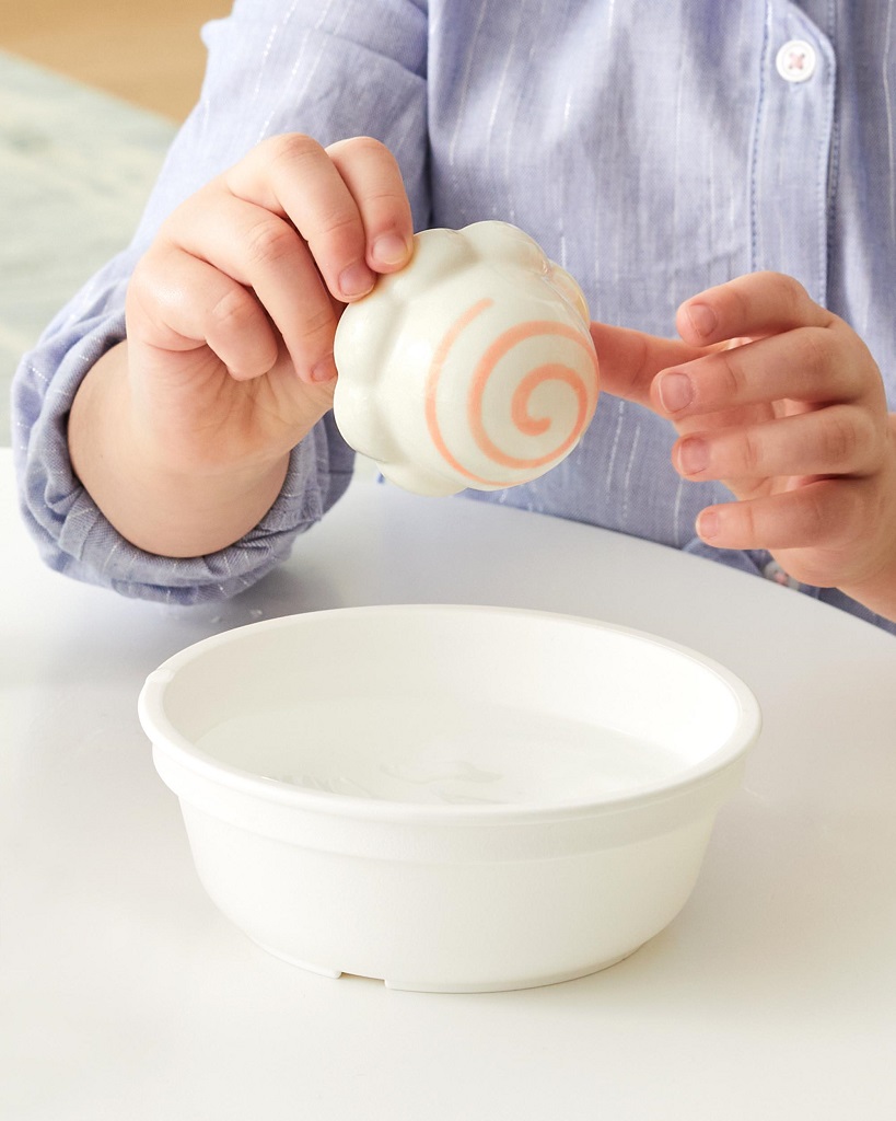 SKIP HOP Zoo Súprava zmrzlinová stohovacia s meniacimi sa farbami Sweet Scoops 2r+