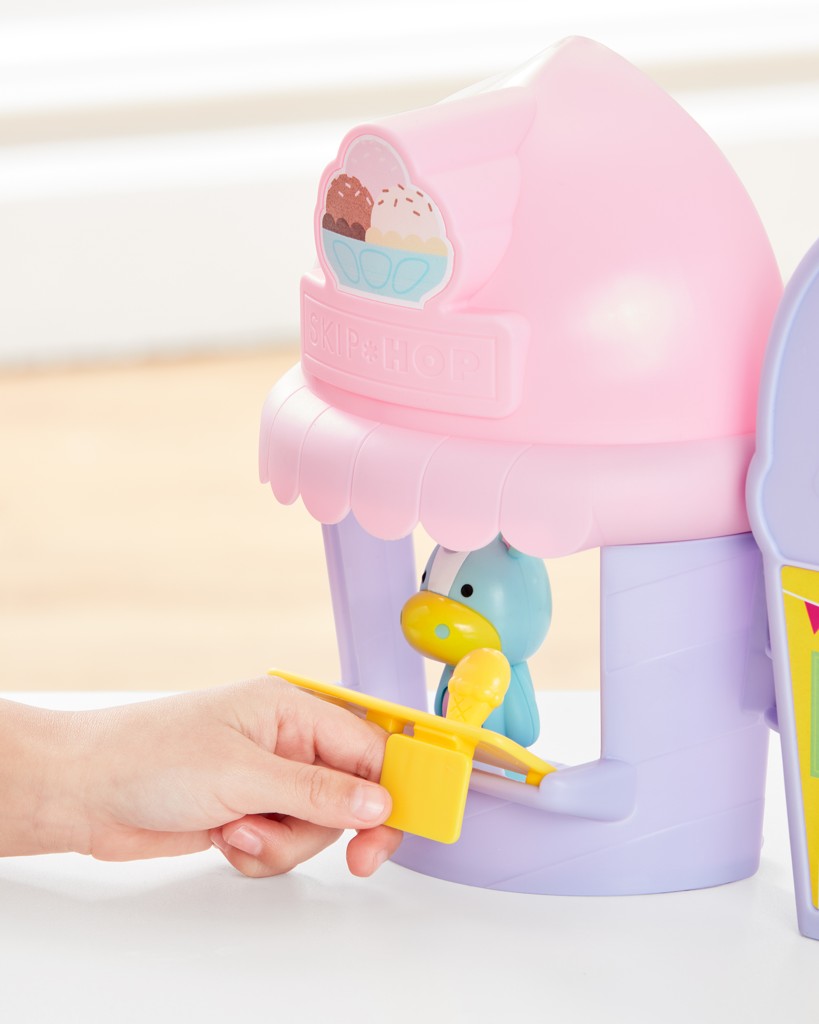 SKIP HOP Zoo Zmrzlináreň s jednorožcom 2+