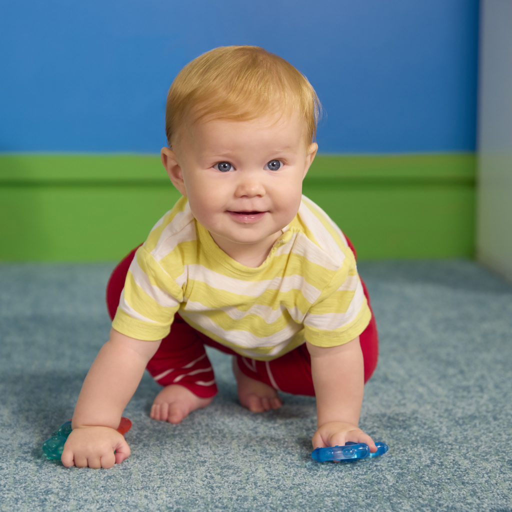 BRIGHT STARTS Hryzačka plnená vodou tvary Stay Cool Teethers™ 3ks, 3m+