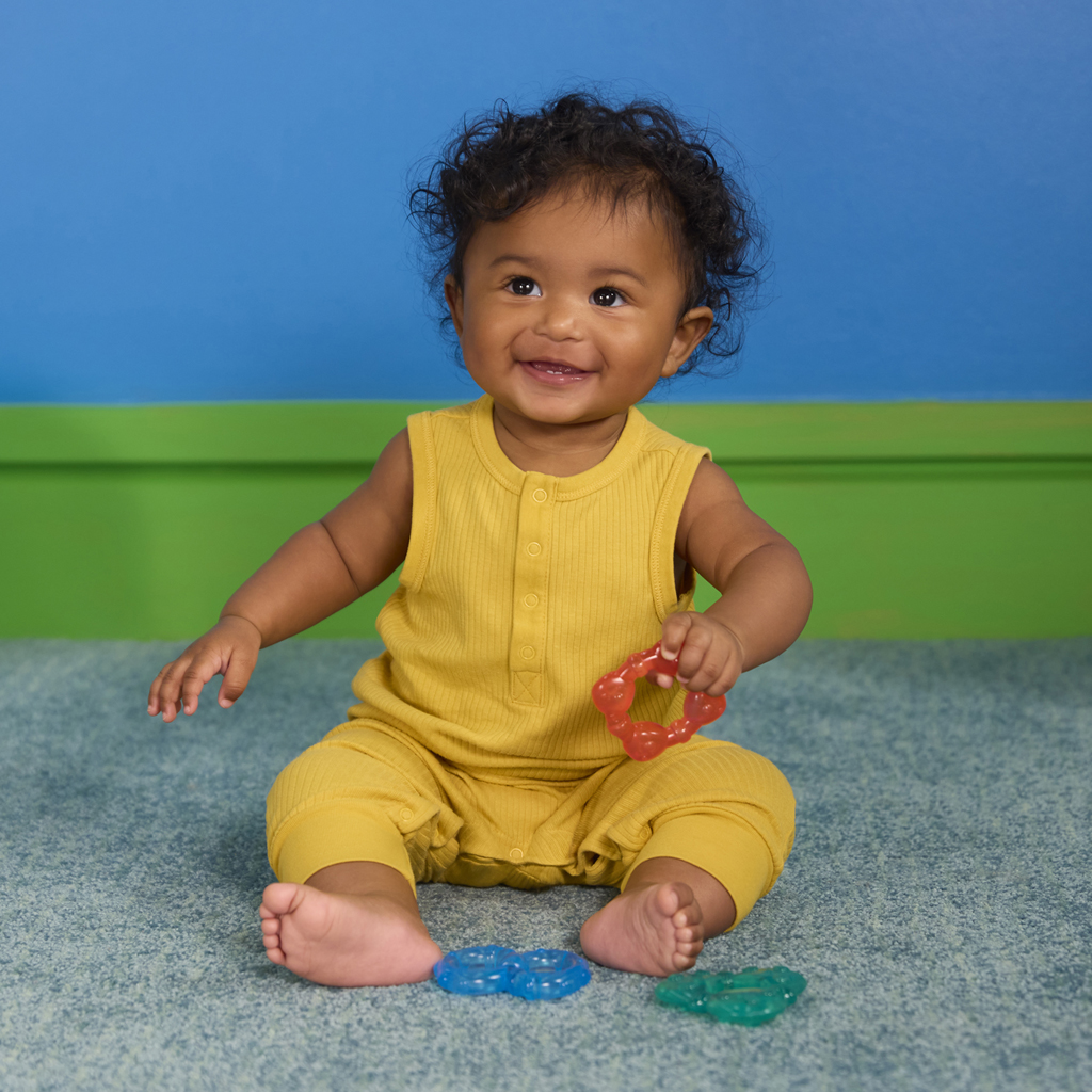 BRIGHT STARTS Hryzačka plnená vodou tvary Stay Cool Teethers™ 3ks, 3m+