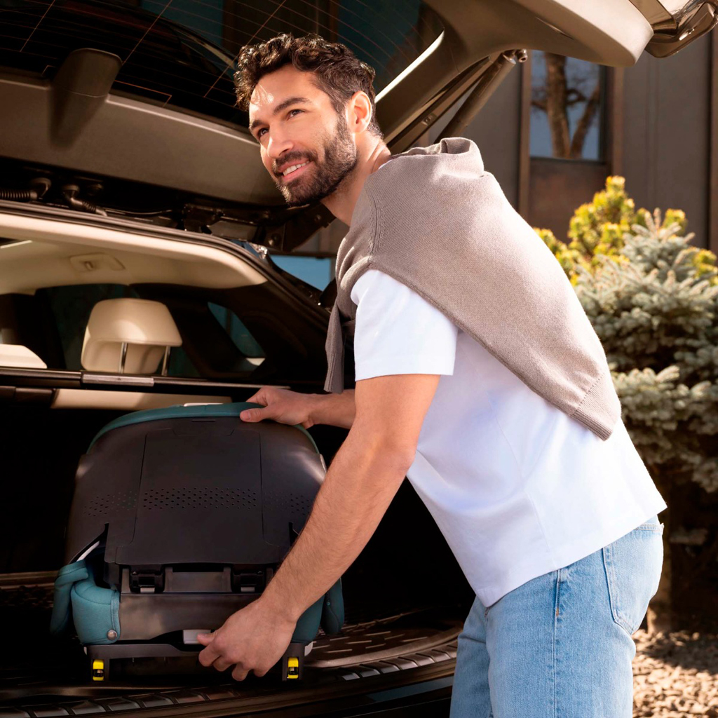 KINDERKRAFT Autosedačka skladacia Unity 2 I-Size (100-150 cm) Black