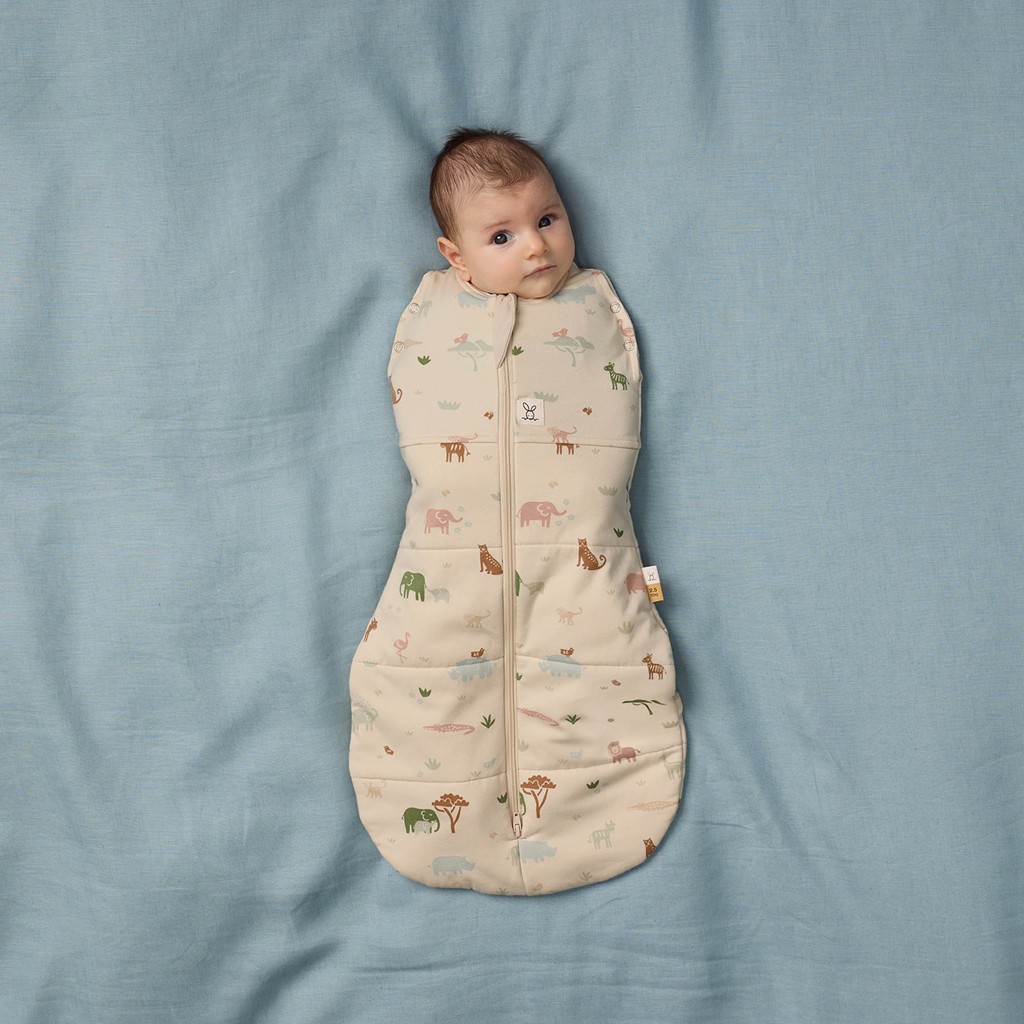 ERGOPOUCH Zavinovačka a vak na spanie 2v1 Cocoon Savannah 6-12 m, 8-10 kg, 2,5 tog