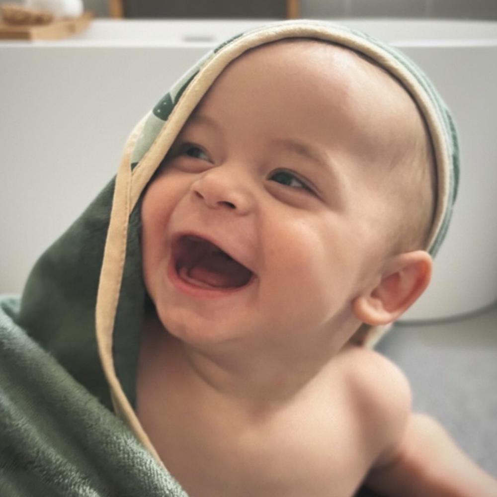 PETITE&amp;MARS Osuška bambusová s kapucňou Loulou Botanic Tones 100 x 100 cm