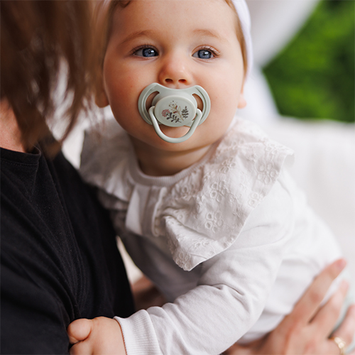 BABYONO Cumlíky silikónové symetrické 6-18m, 2 ks