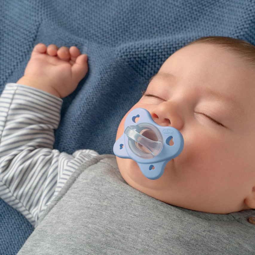 CHICCO Cumlík Physio Dual Soft silikónový chlapec 16-36m, 2 ks