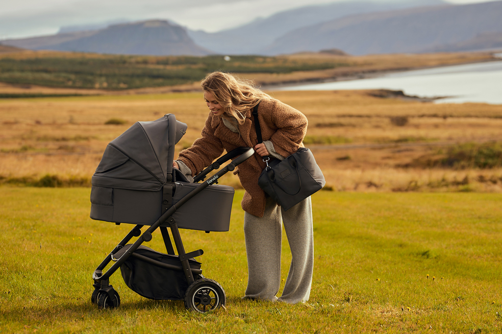 LIONELO Kočík kombinovaný Amber Plus 3v1 Grey Graphite