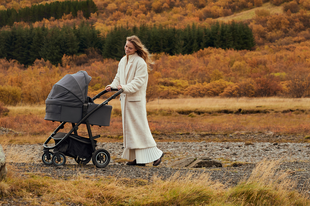 LIONELO Kočík kombinovaný Amber Plus 3v1 Grey Graphite