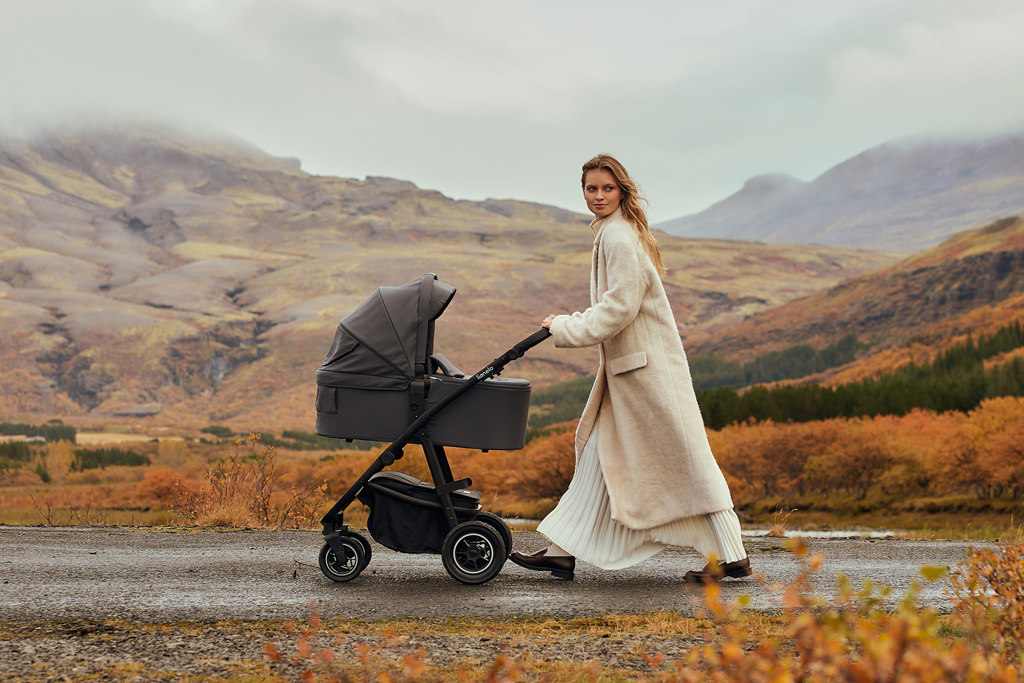 LIONELO Kočík kombinovaný Amber Plus 3v1 Grey Graphite