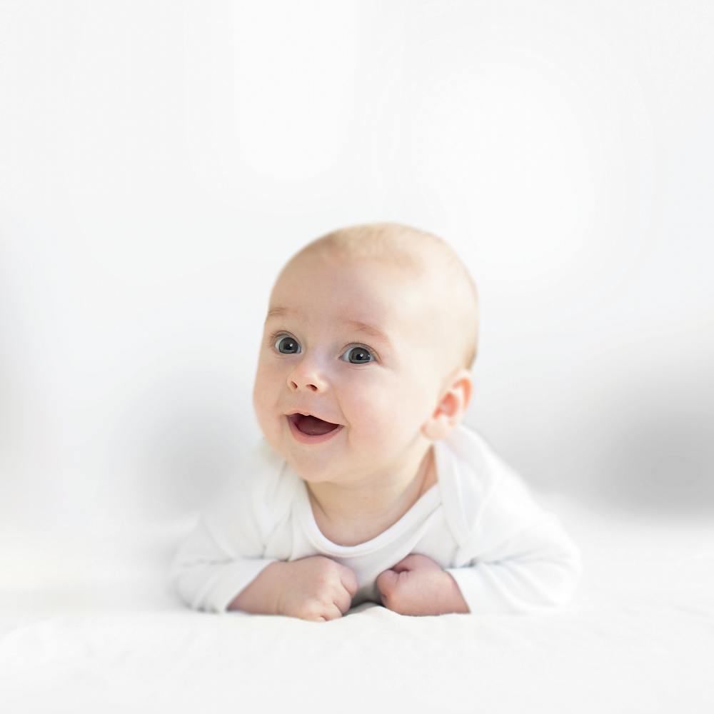 PETITE&amp;MARS Napínacia plachta nepremokavá do malej postieľky Soft Dream Mini 84 x 50 White