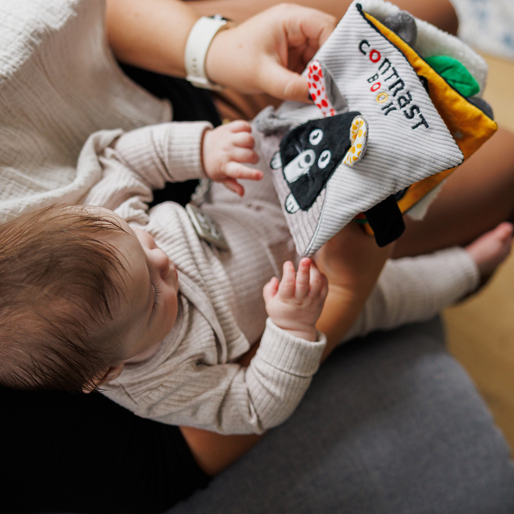 BABYONO Knižka senzorická kontrastná Mouse 0 m+