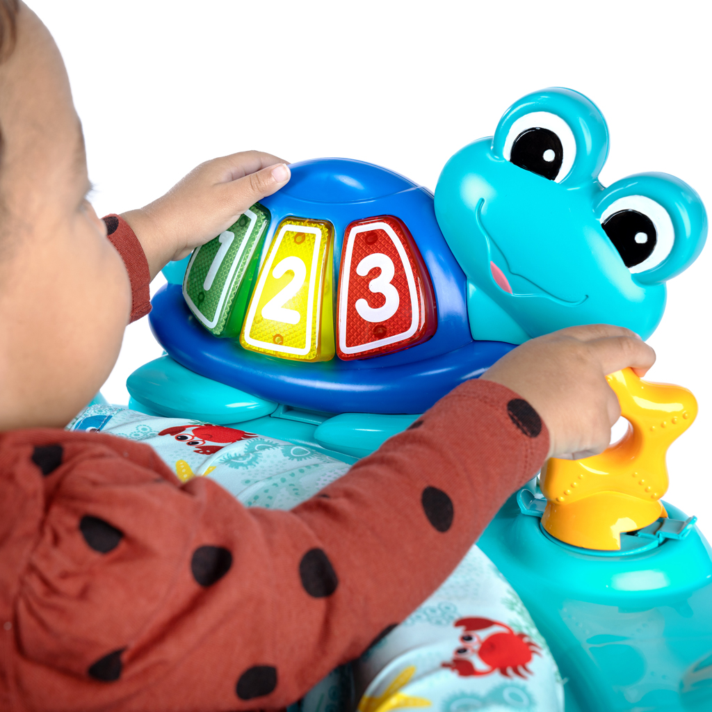 BABY EINSTEIN Skákadlo/Aktívne centrum 2v1 Curiosity Cove™ 6m+ do 11kg