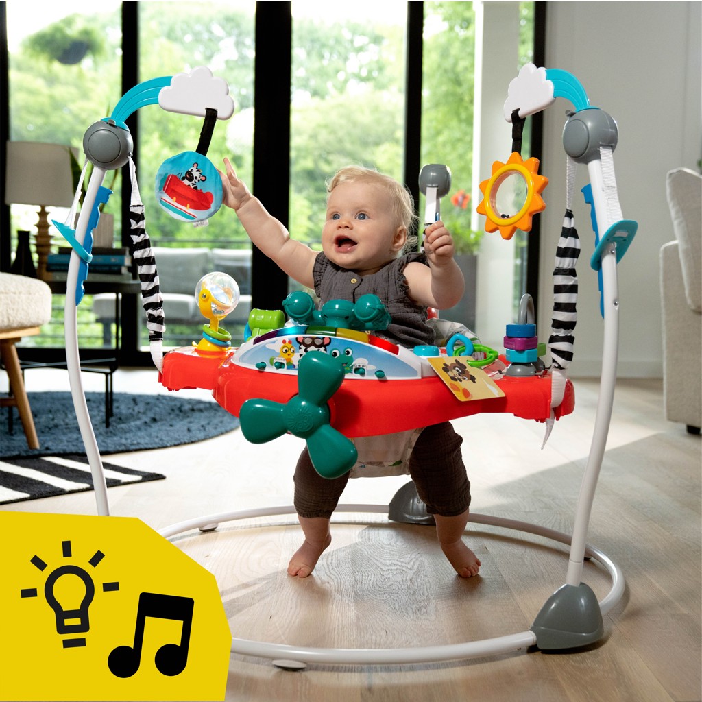 BABY EINSTEIN Skákadlo/aktívne centrum 2v1 Ocean Explorers Airplane Adventure™ 6m+ do 12 kg