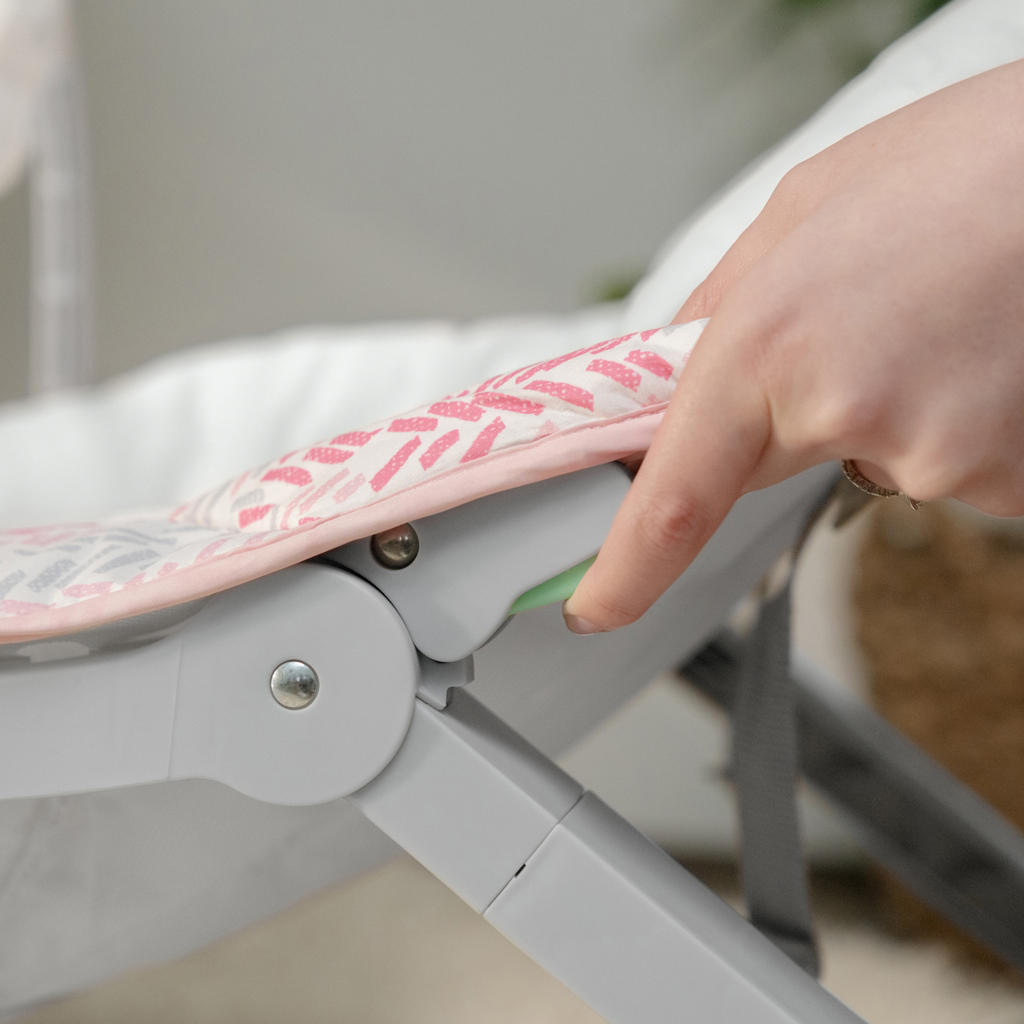 INGENUITY Lehátko vibrujúce 3v1 Keep Cozy™ Lily™ 0m+, do 18kg