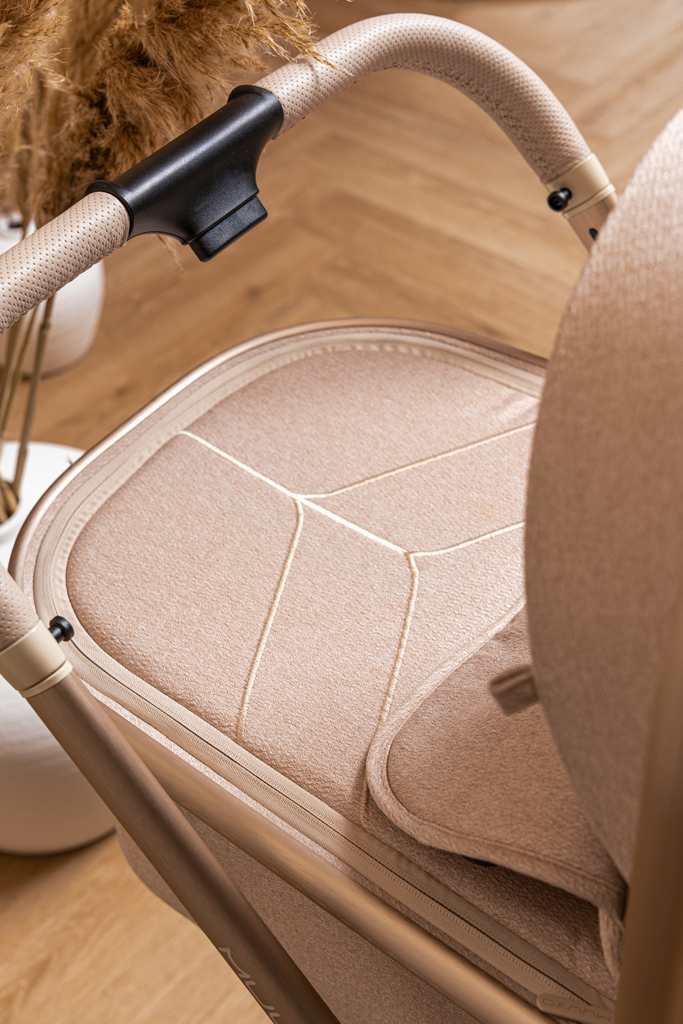 MUUVO SET Kočík 4v1 Quick Boho Beige set + CBX By CYBEX Aton B2 i-Size + základňa