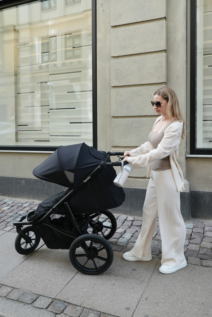 LIONELO Kočík športový Azura Grey Stone