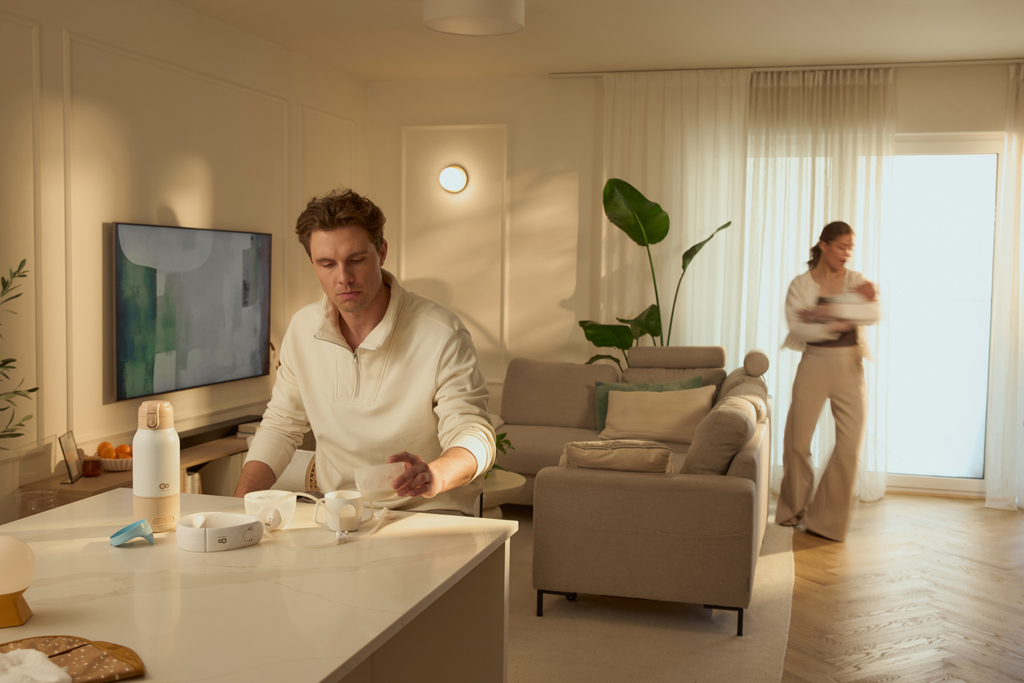 KINDERKRAFT Odsávačka materského mlieka s funkciou ohrevu krku Double Hands-free Gentleneste