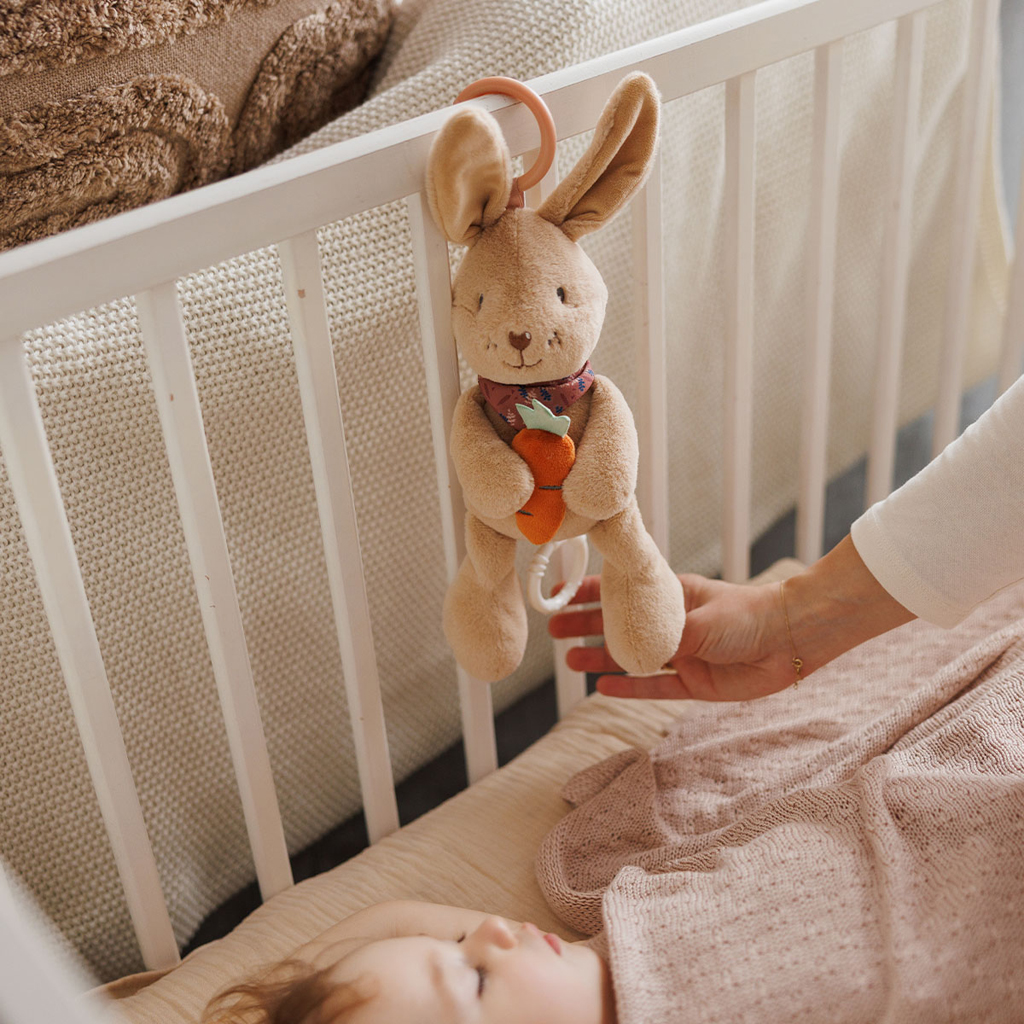 BABYONO Hračka hudobná na C-krúžku Rabbit Karo 0m+