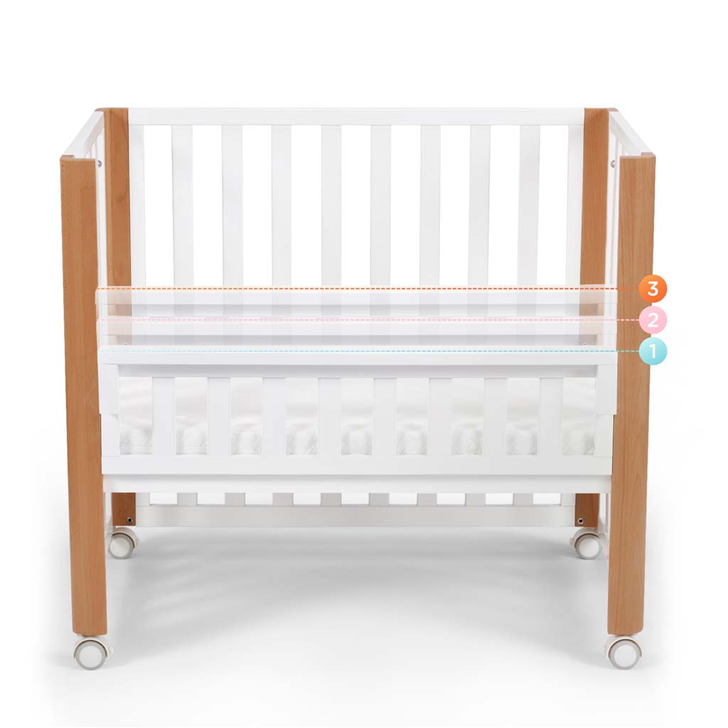 KINDERKRAFT SELECT Postieľka drevená Koya s funkciou ohrádky vrátane matraca White, Premium