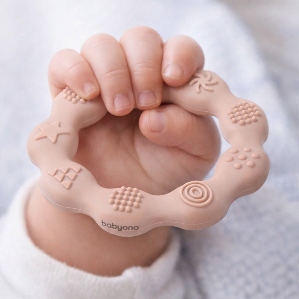 BABYONO Hryzátko silikónové Krúžok Beige