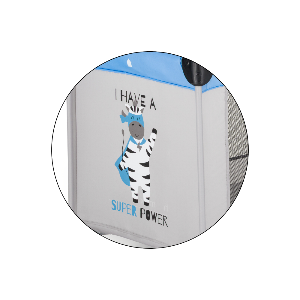 PETITE&amp;MARS Postieľka cestovná Koot s matracom Foldie, Zebra Super Power
