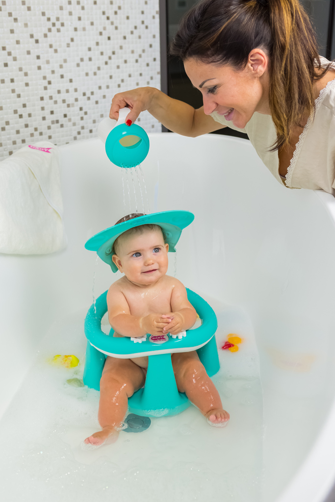 OK BABY Sedadlo do vane protišmykové Flipper Evolution s prísavkami 6–15m Grey