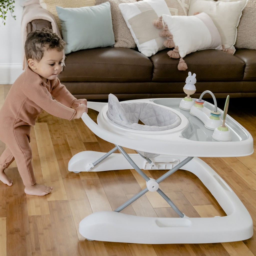 INGENUITY Chodítko 3v1 Step&amp;Sprout™ 6m+ do 12 kg