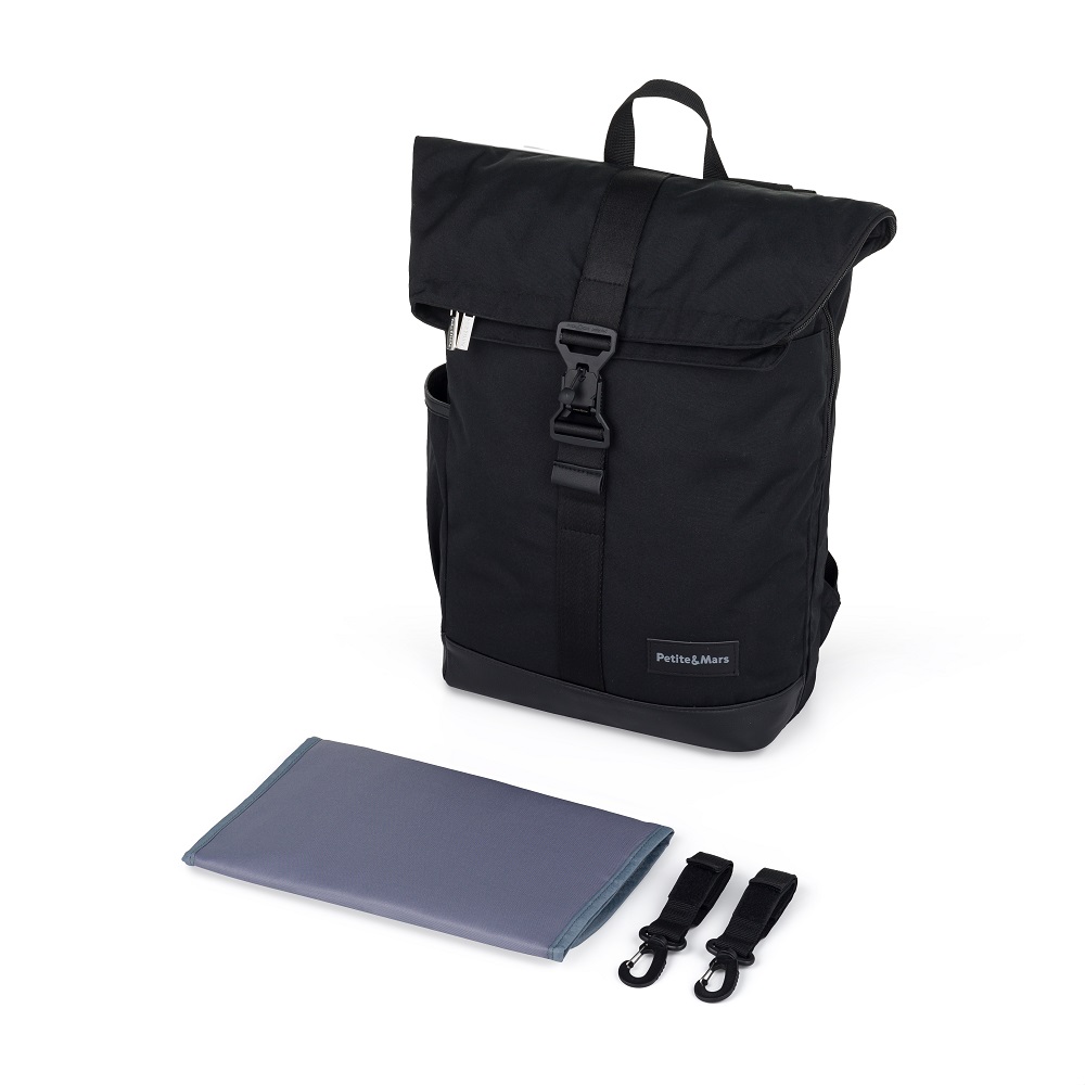 PETITE&amp;MARS Taška/Batoh prebaľovací na kočík Jackob Absolute Black