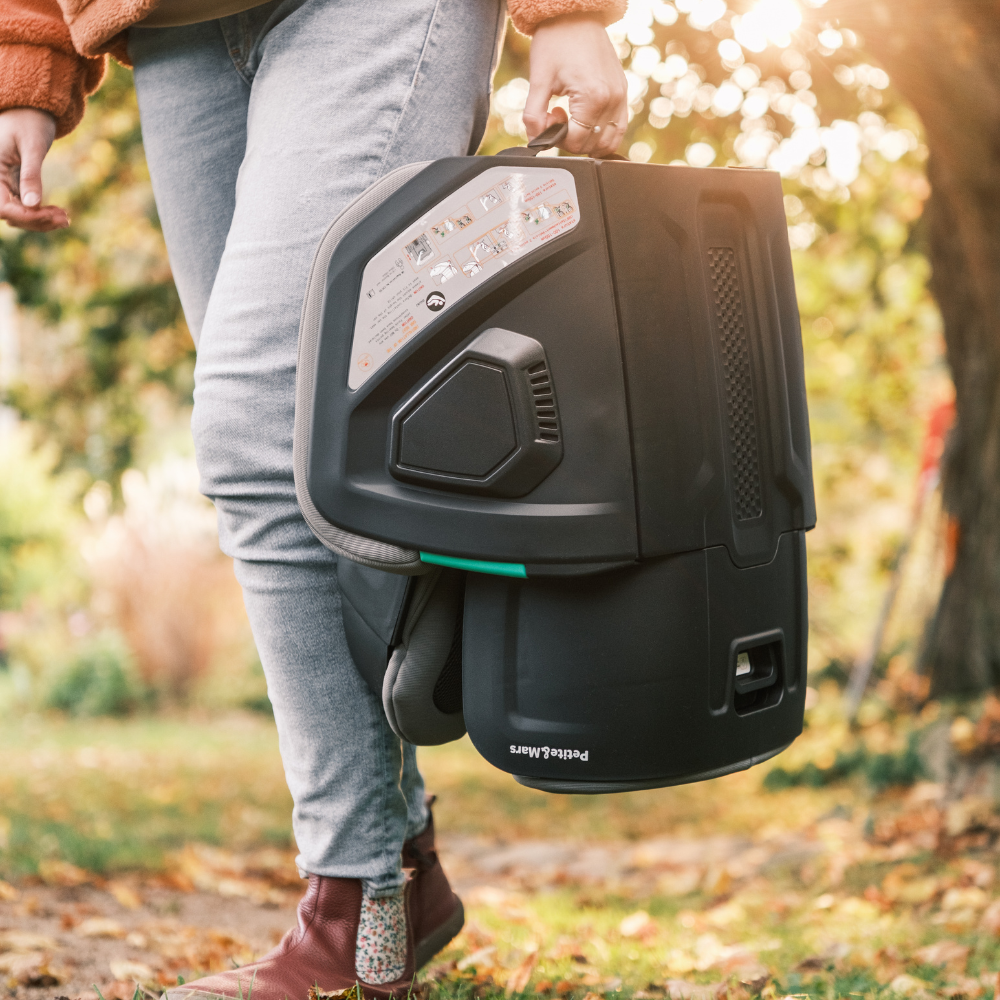 PETITE&amp;MARS Autosedačka Flex Pro i-Size Coal Black Air 100-150 cm (15-36 kg)