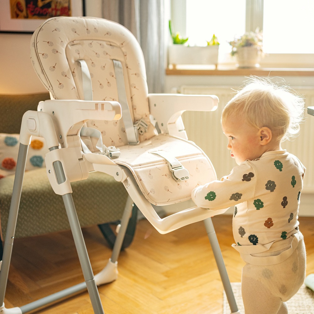 PETITE&amp;MARS Stolička jedálenská Gusto Complete Beige Dandelions
