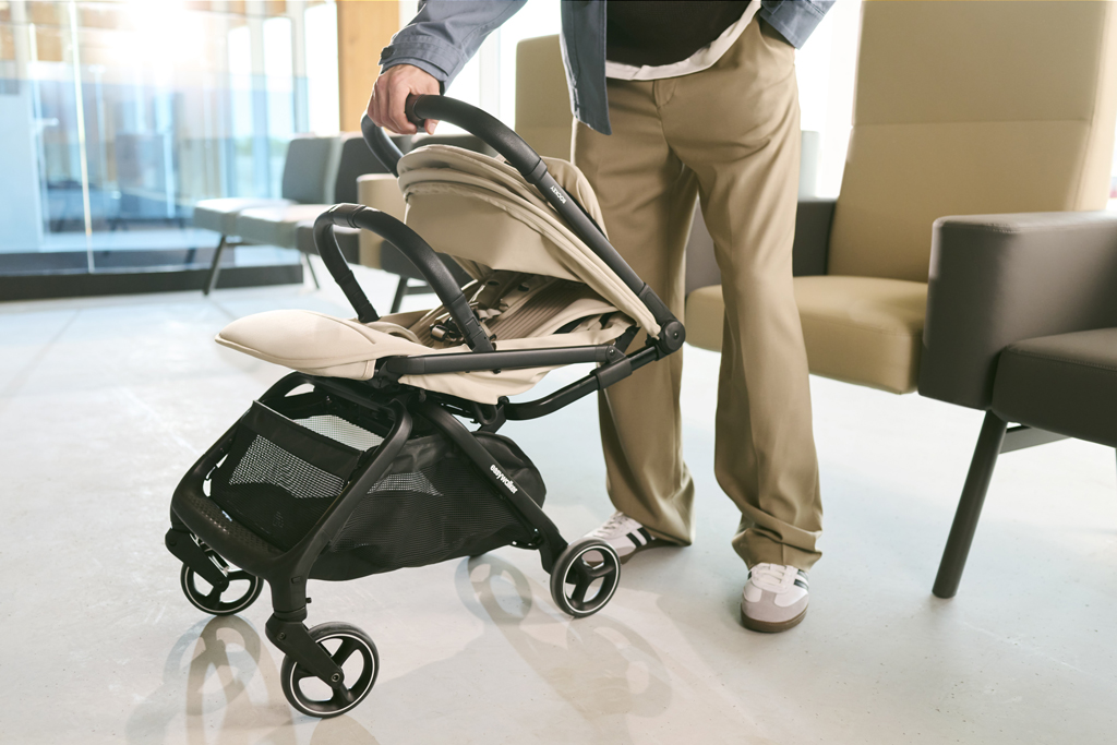 EASYWALKER SET Kočík kombinovaný 4v1 Rockey S Fresh Green + CYBEX Aton B2 i-Size + základňa