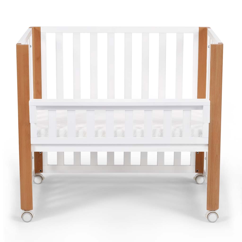 KINDERKRAFT SELECT Postieľka drevená Koya s funkciou ohrádky vrátane matraca White, Premium