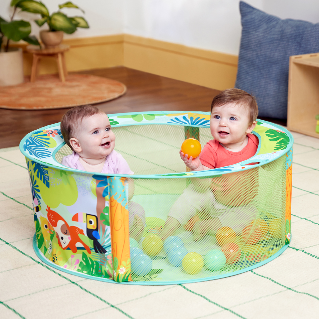 BRIGHT STARTS Hrací bazénik s loptičkami Rowdy Rainforest™ Stow &amp; Go, 6m+