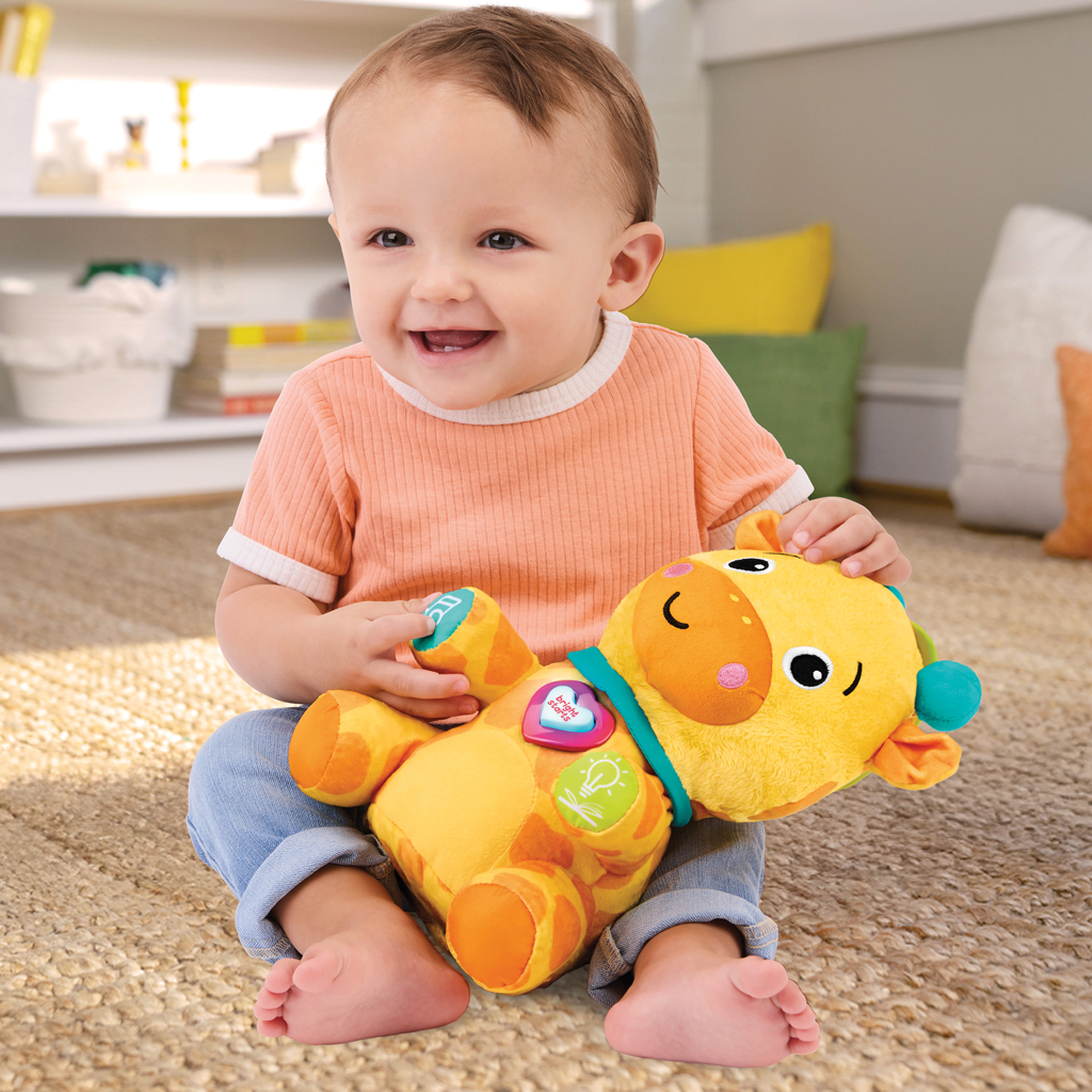 BRIGHT STARTS Hračka interaktívna vzdelávacia Chat &amp; Cuddle Giraffe™, 6m+