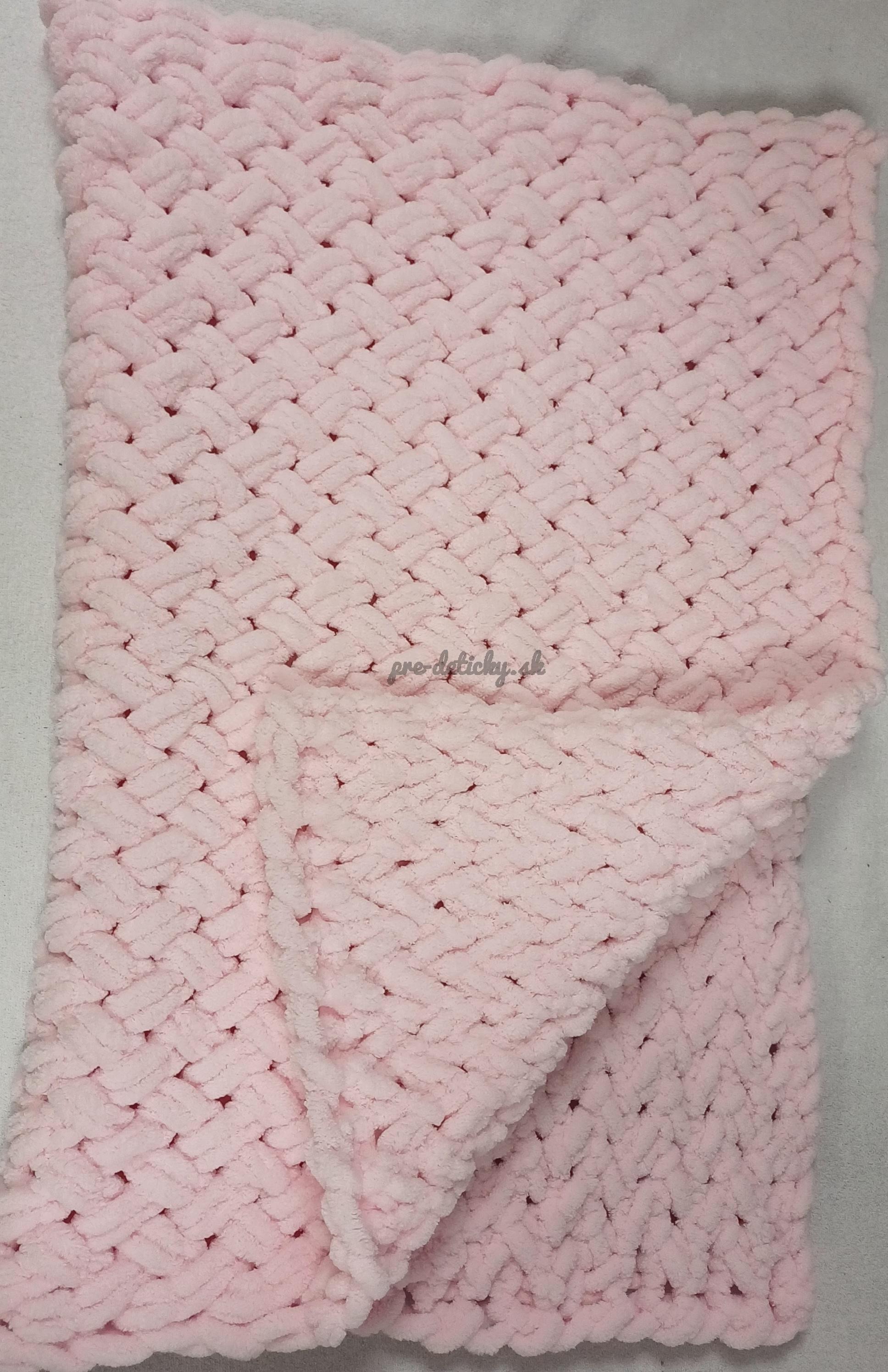 Ručne pletená deka ružová