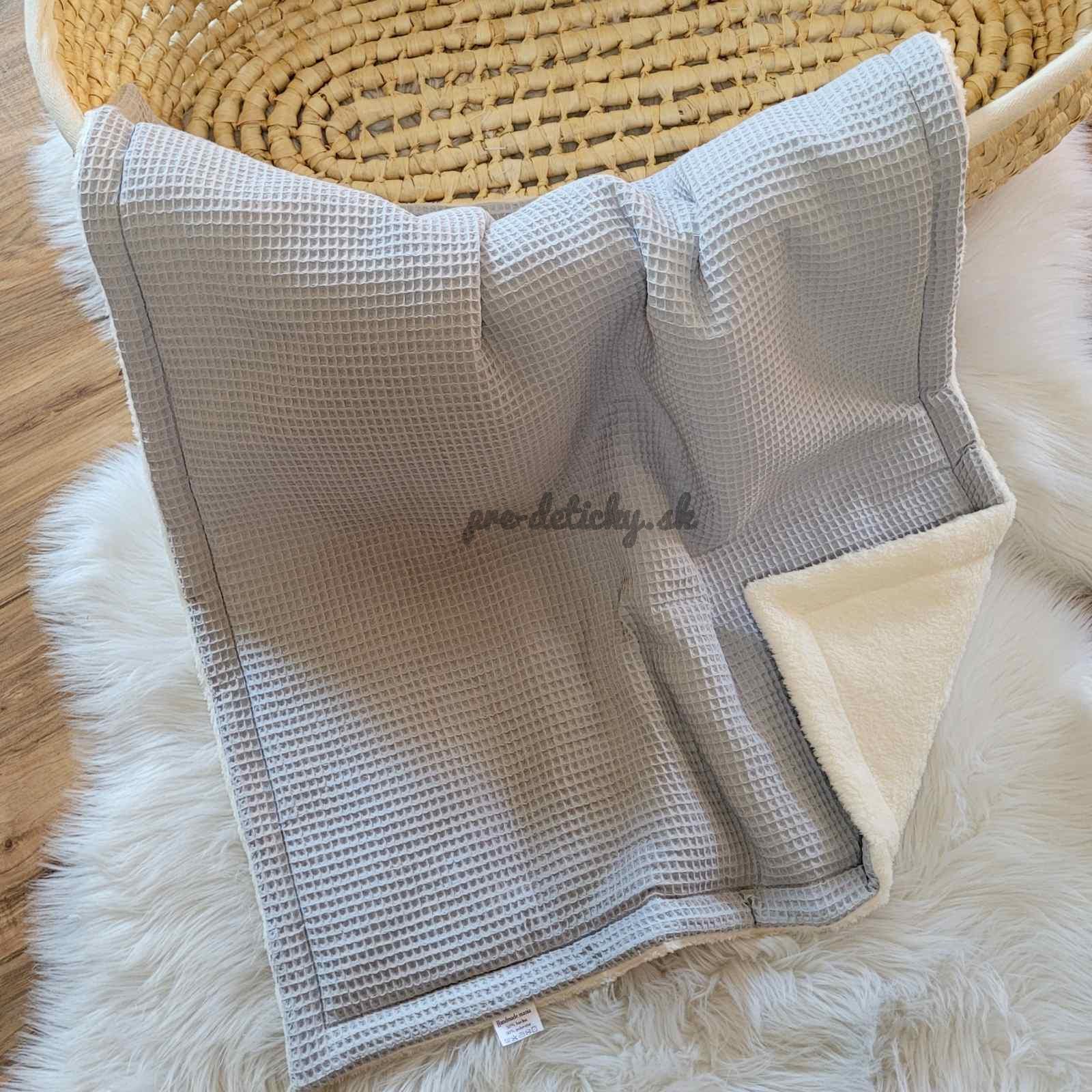 Handmade deka zimná 3-vrstvová sivá